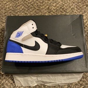 Jordan 1 Mid (GS)
